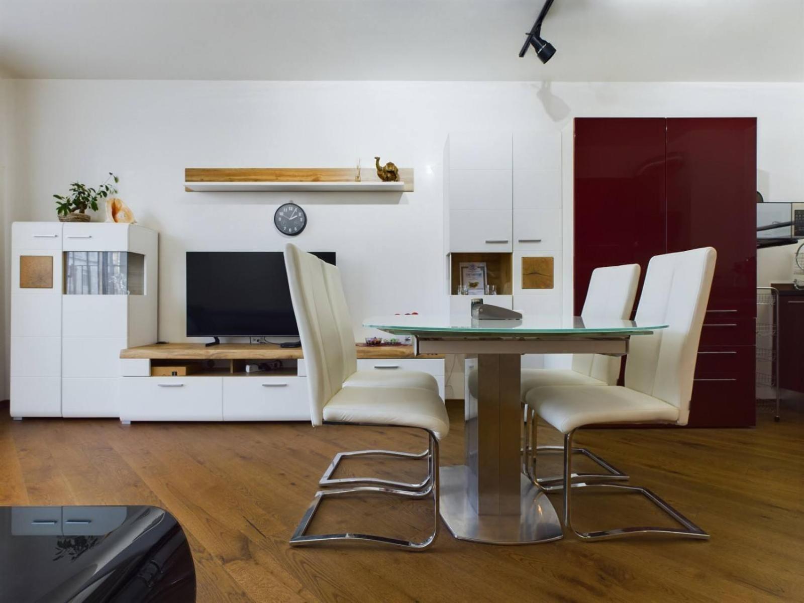Luxury Apartment In Building K55 With Free Garage Varna Dış mekan fotoğraf
